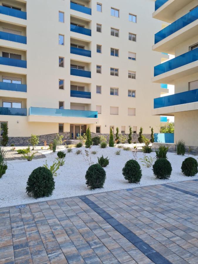 Matteo 2 Apartments Marina Surf Residence, Mamaia Nord - Navodari,1 Vedere Frontala,2 Cu Vedere Laterala La Mare Exterior foto